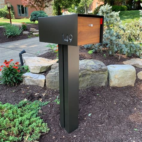 square metal mailbox post with vineyard bracket|post mounted mailboxes.